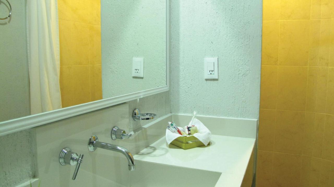 Hotel Rs Suites Tuxtla Gutierrez Ngoại thất bức ảnh